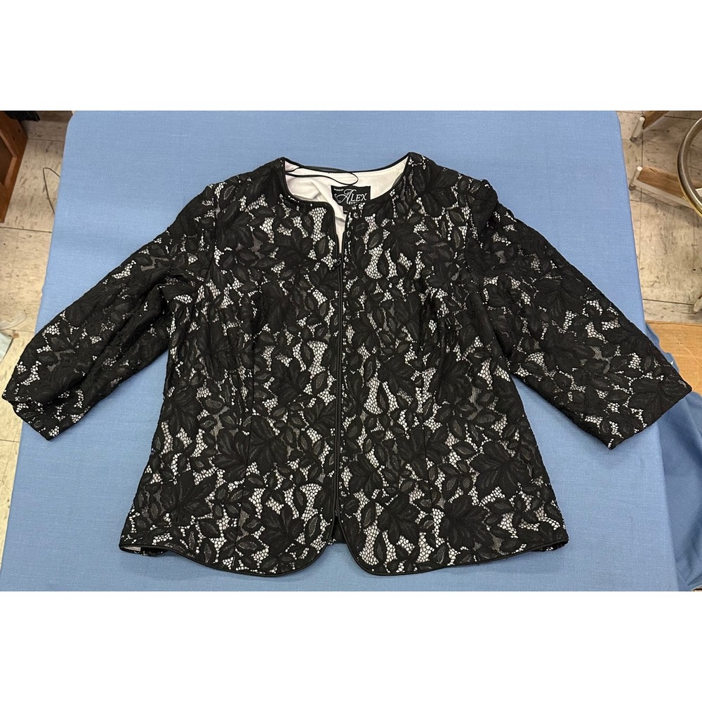 Alex Evenings Womens 1X Black Floral Lace Zip Front Formal Evening Jacket Plus